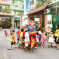 Chị Dương Thùy Dung