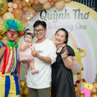 Chị Phương Hồng