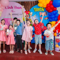 Chị Nguyễn Huyền