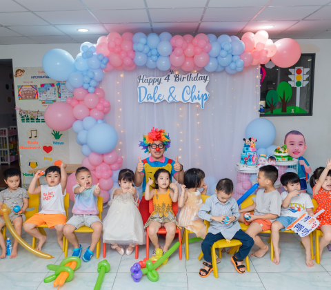 TIỆC SINH NHẬT 2 BÉ DALE & CHIP