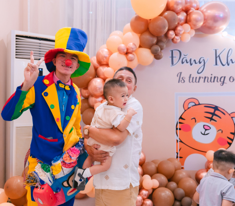TIỆC THÔI NÔI BÉ ĐĂNG KHÔI