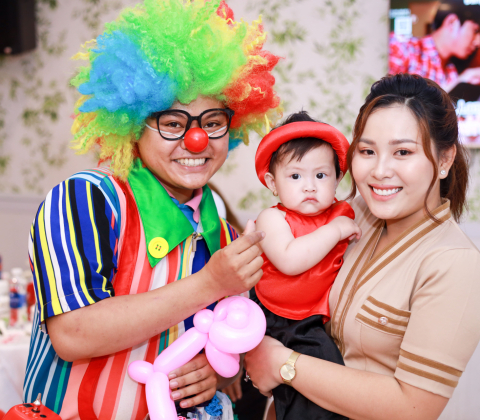 TIỆC THÔI NÔI BÉ BẢO CHÂU