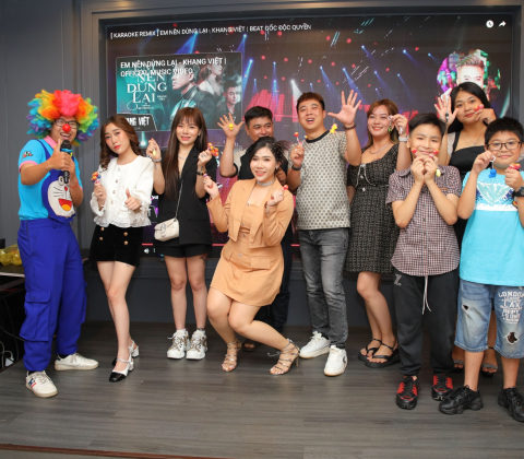 TIỆC THÔI NÔI BÉ MINH HUY - ĐÔ LA