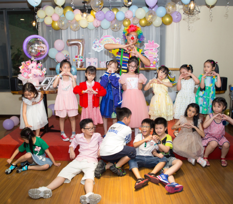 TIỆC SINH NHẬT BÉ NHẬT VY