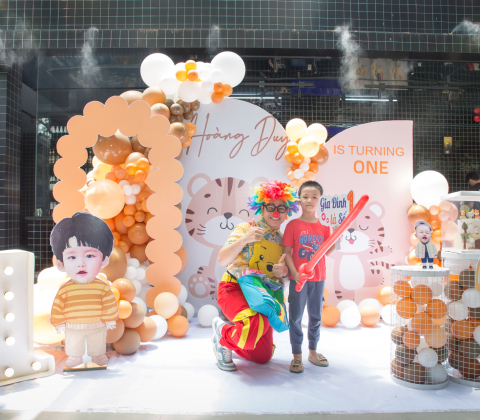 TIỆC THÔI NÔI BÉ HOÀNG DUY - BUN