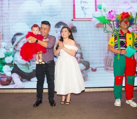 TIỆC THÔI NÔI BÉ BẢO ANH - SỮA