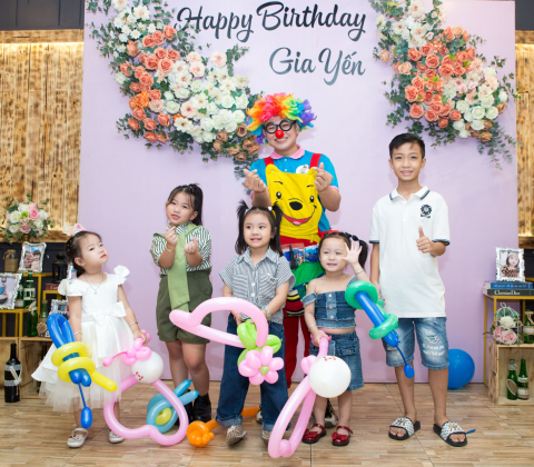 TIỆC THÔI NÔI BÉ GIA YẾN - SUSU