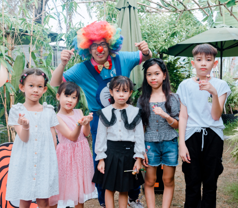 TIỆC THÔI NÔI BÉ NHẬT ANH - TOM